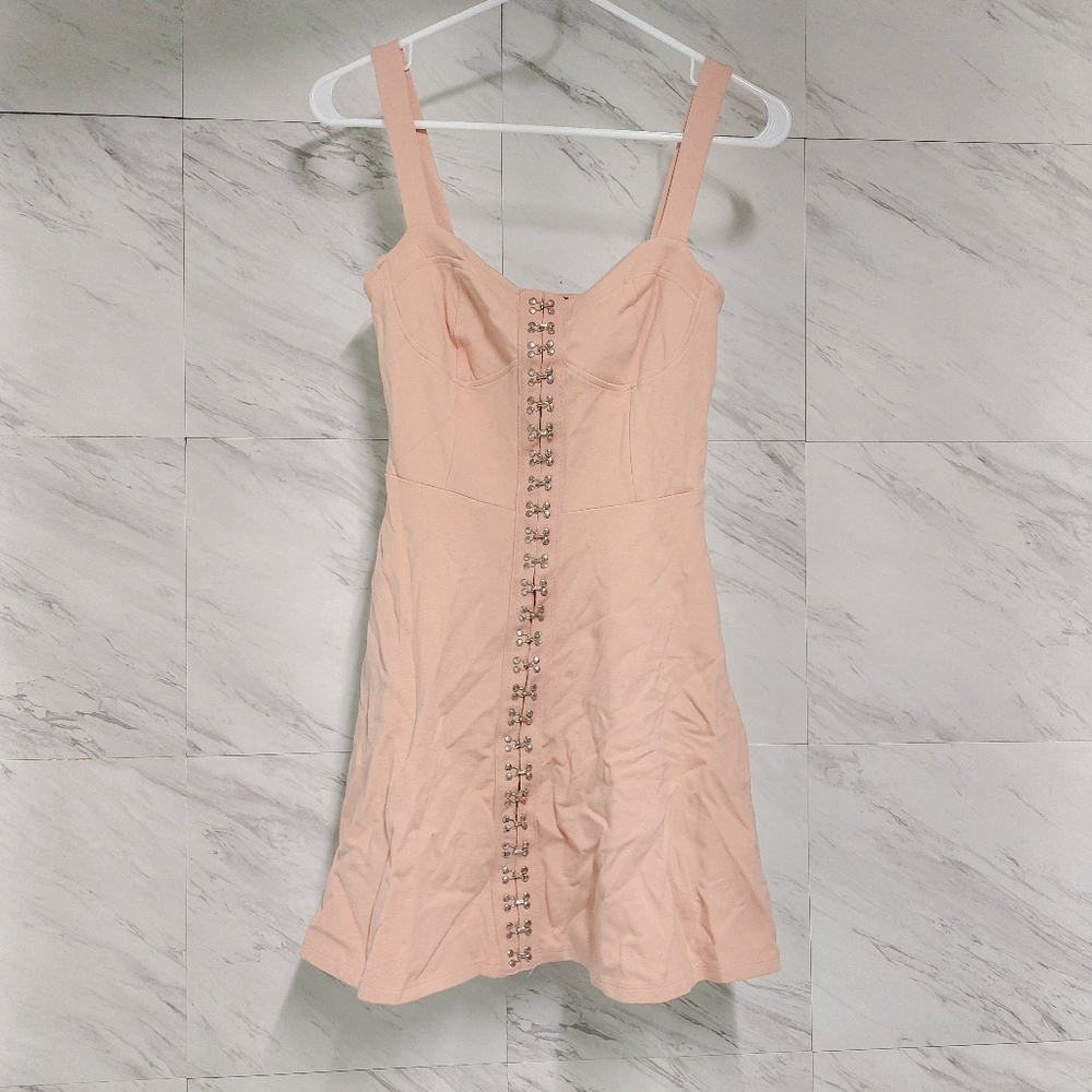 3/$30 NWOT Forever 21 Pink Bodice Dress